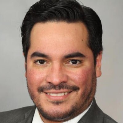 Roberto Leon-Ferre