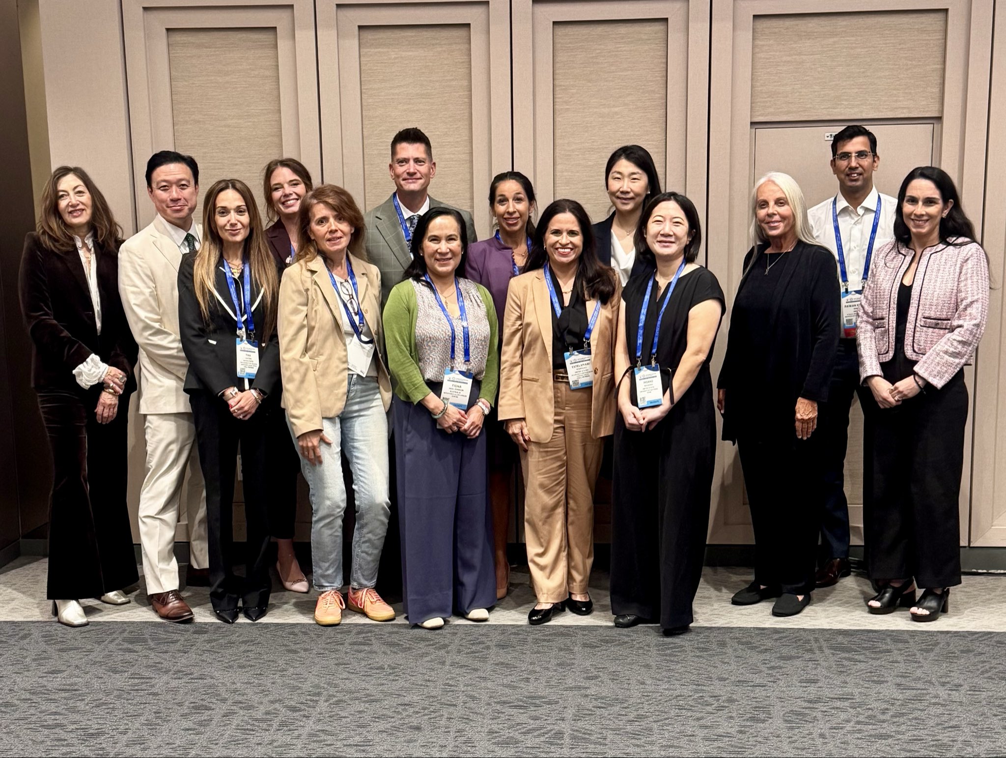 #WCLC26 🇰🇷 Great meeting this morning with the @IASLC Communications Subcommittee. A true