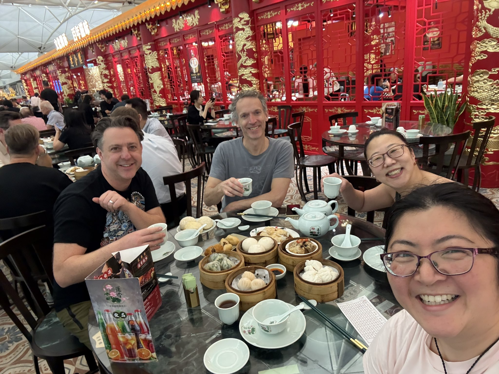 When life gives you flight delays…
It’s yum cha time!
#WCLC26 https://t.co/Mfhh7PEHd7