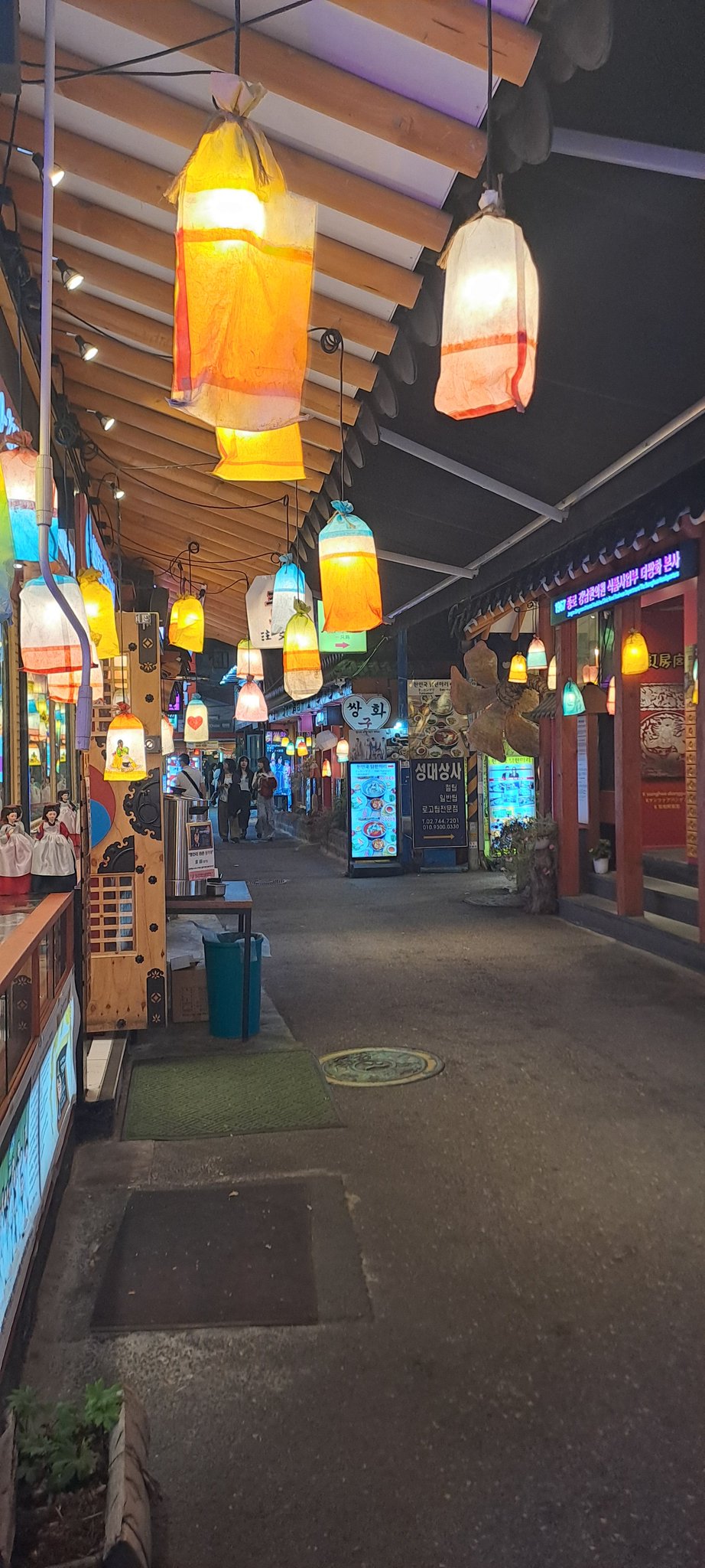 First days in Seoul, what an amazing city !
🌟 Ready for @IASLC #WCLC26 ! https://t.co/nW