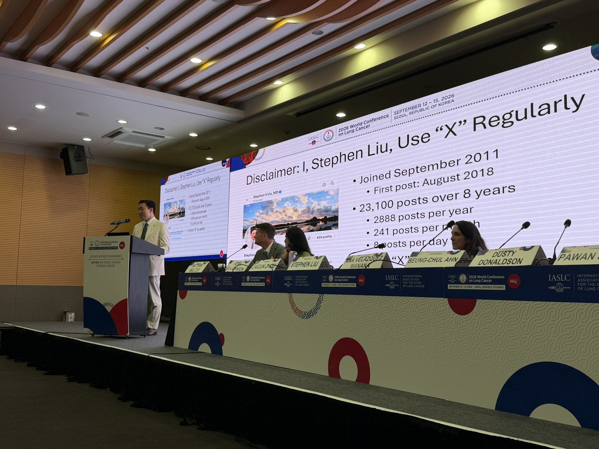 Here’s one I wasn’t expecting. @StephenVLiu debating why X isn’t the best SM framework for