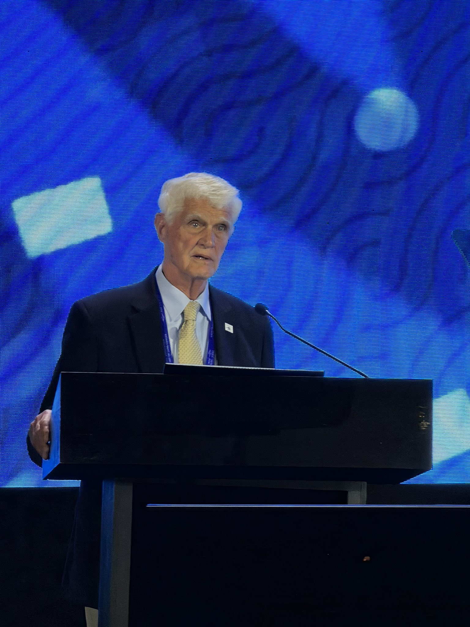 Moving award to a transformative, inspirational, and giant physician and researcher, Ross