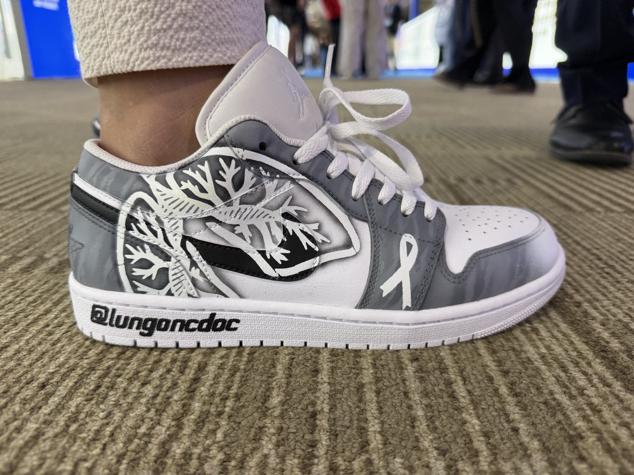 The footwear to beat @iaslc #wclc26
@lungoncdoc
@iaslc #WCLC26 @oncoalert @oncodaily @l