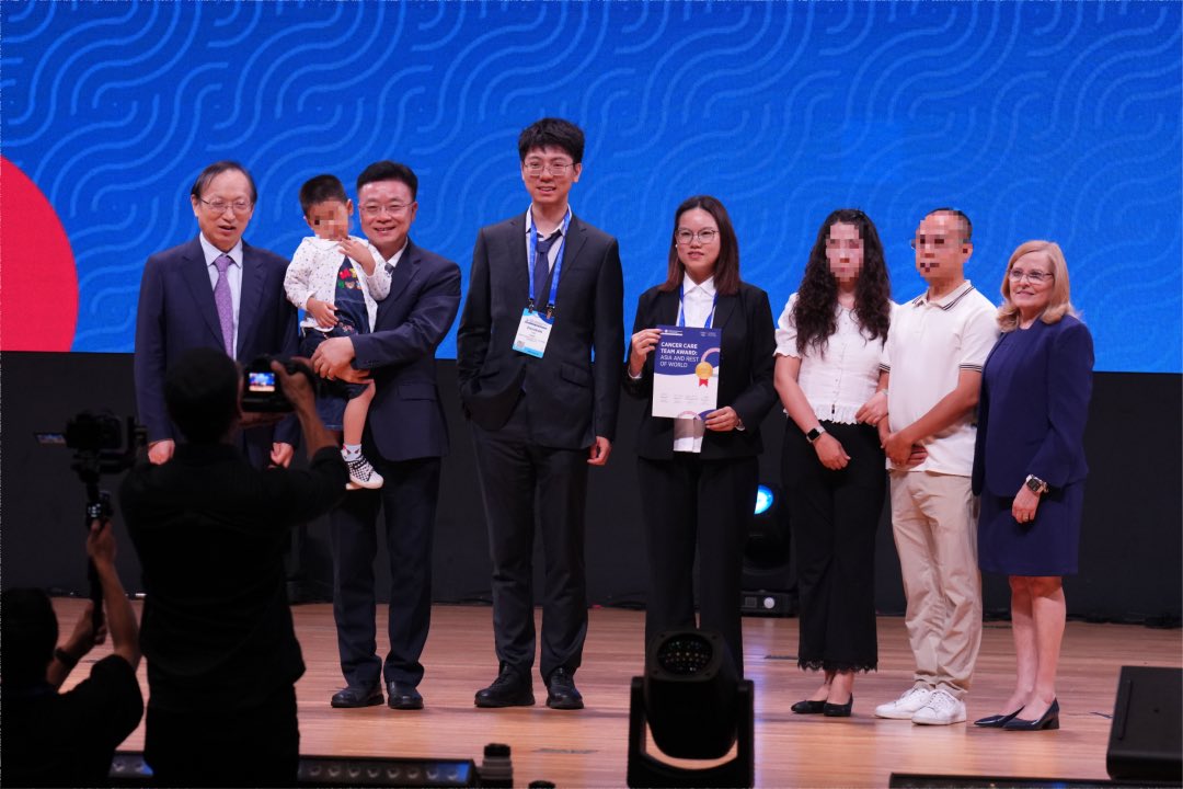 West China Sichuan Univeirstiy won one of the IASLC care team awards. First and only repor