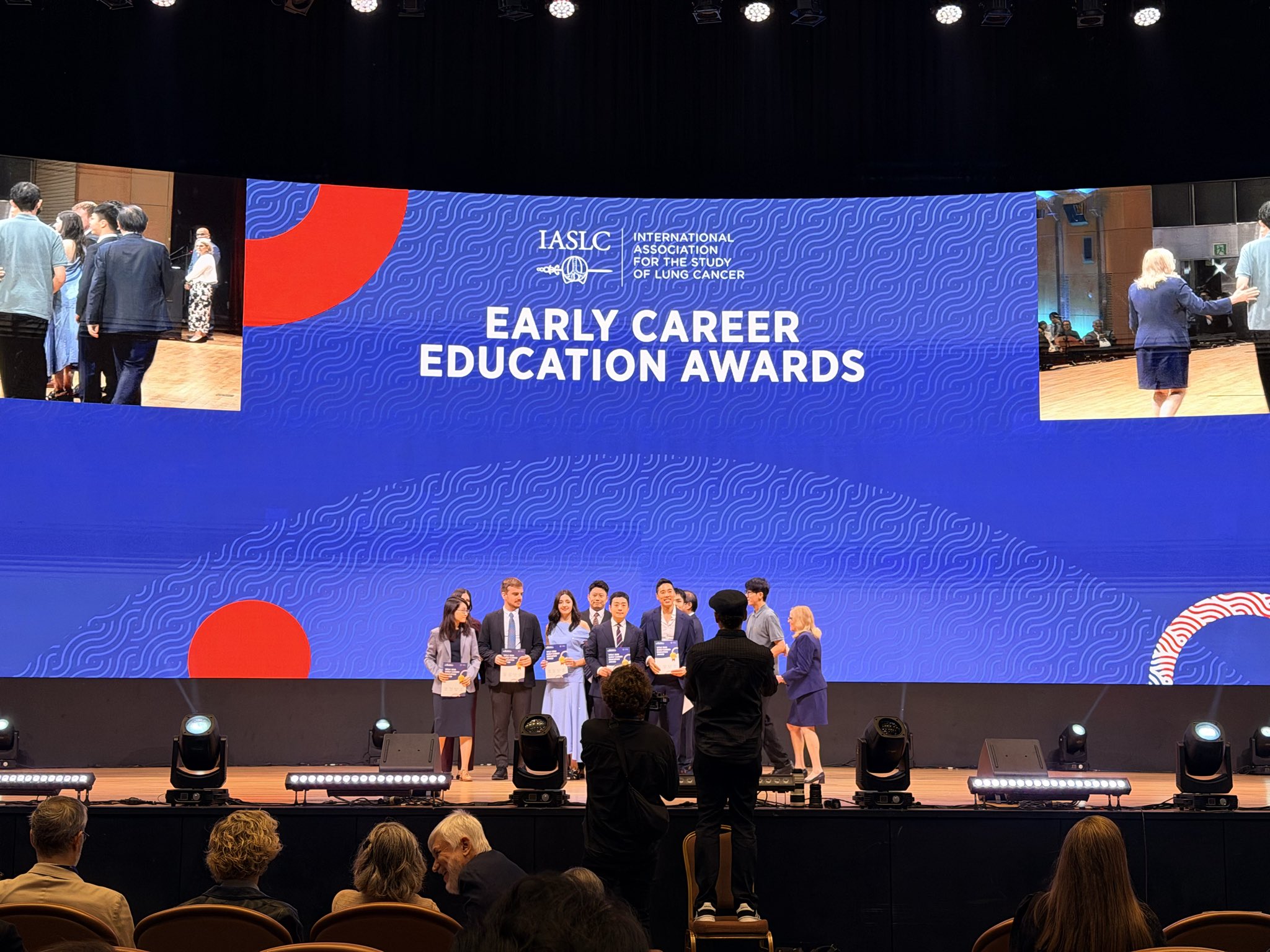 🏆 My first #WCLC, my first award!
Truly honored to receive the WCLC 2026 Early Career Edu