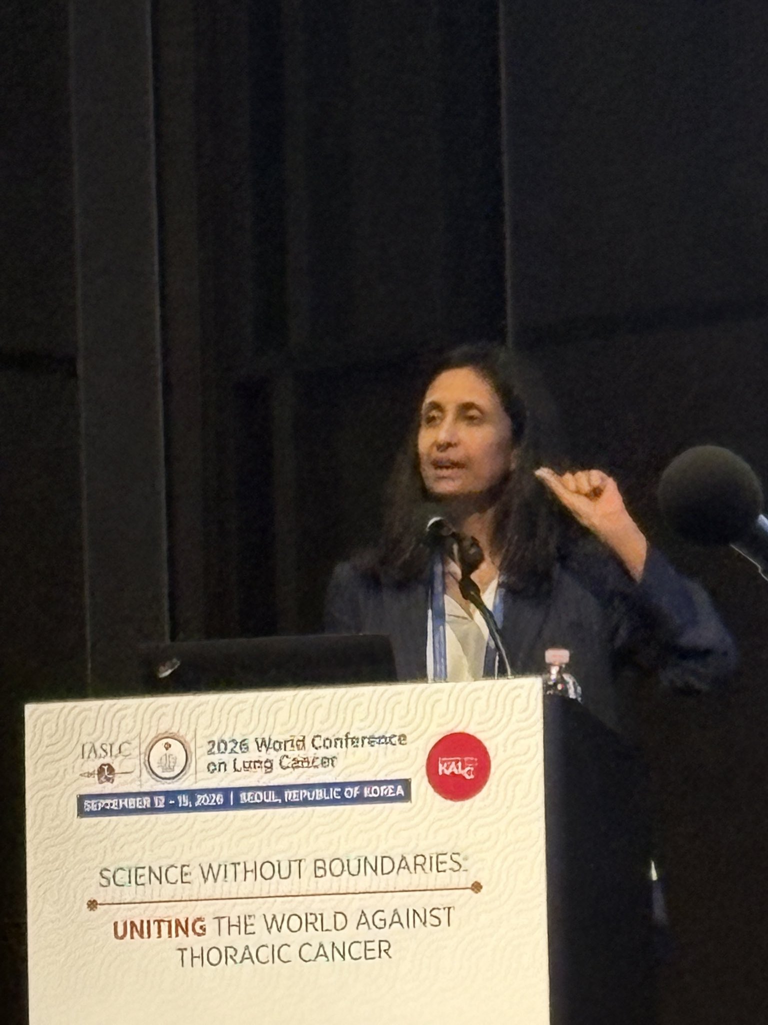 @IASLC #WCLC2026 🫁🇰🇷
Gender interface with lung cancer:
🧬Different disease biology
📉Dif