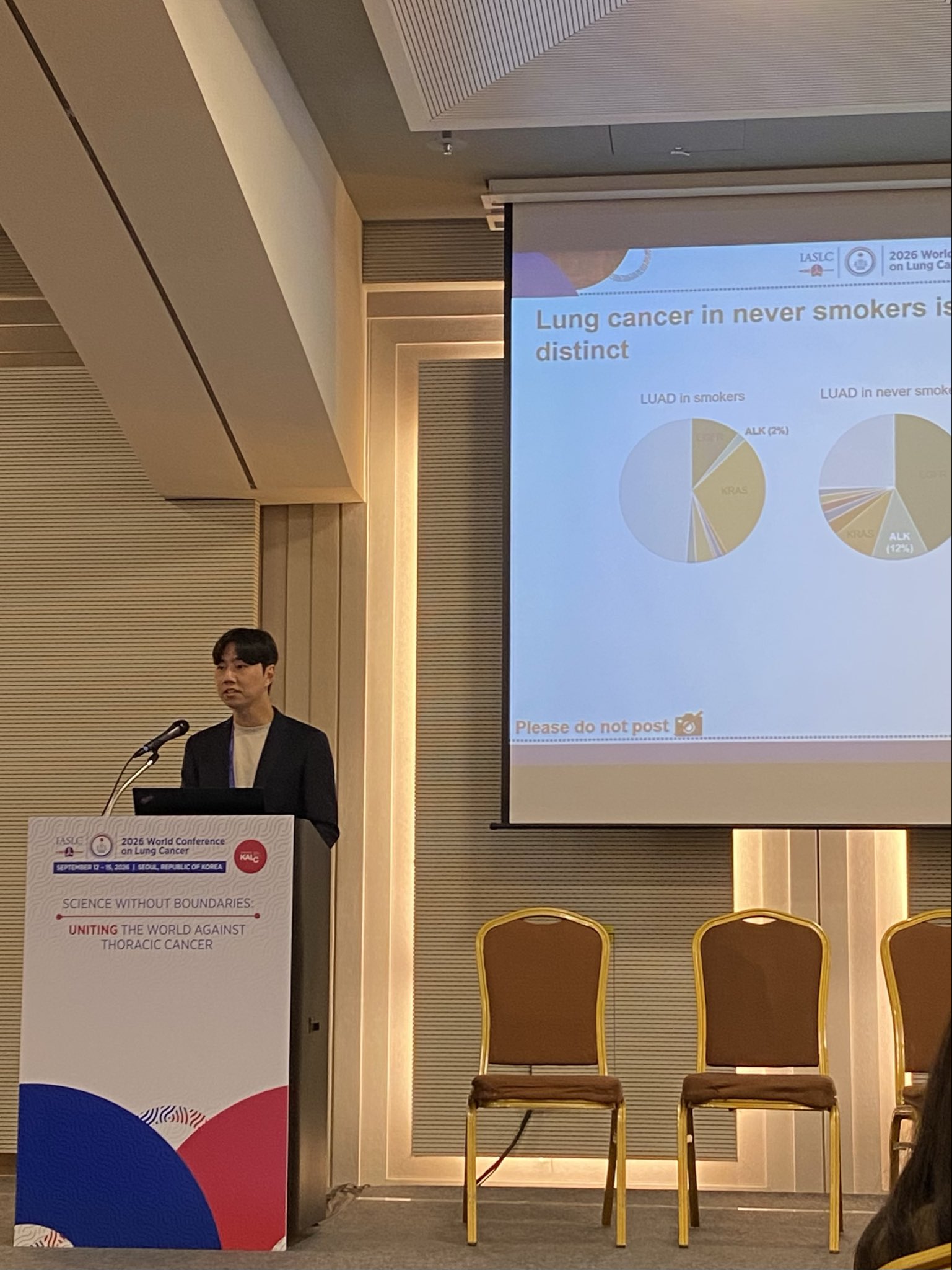 So excited for @YusooLee_ who gave an excellent talk on his work in my lab at #WCLC26 (in