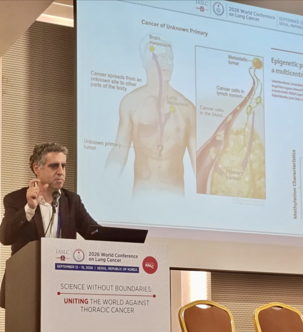 Explaining at the "Initiation and plasticity" session of #WCLC2026 @IASLC that a significa