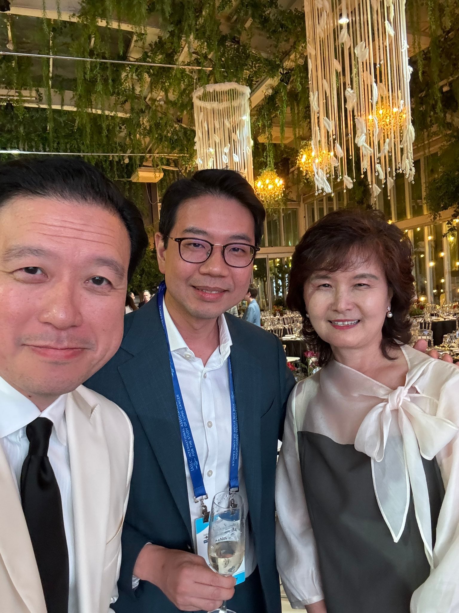 A beautiful faculty dinner at #WCLC26 with a surprise performance by the amazing Drs. Myun