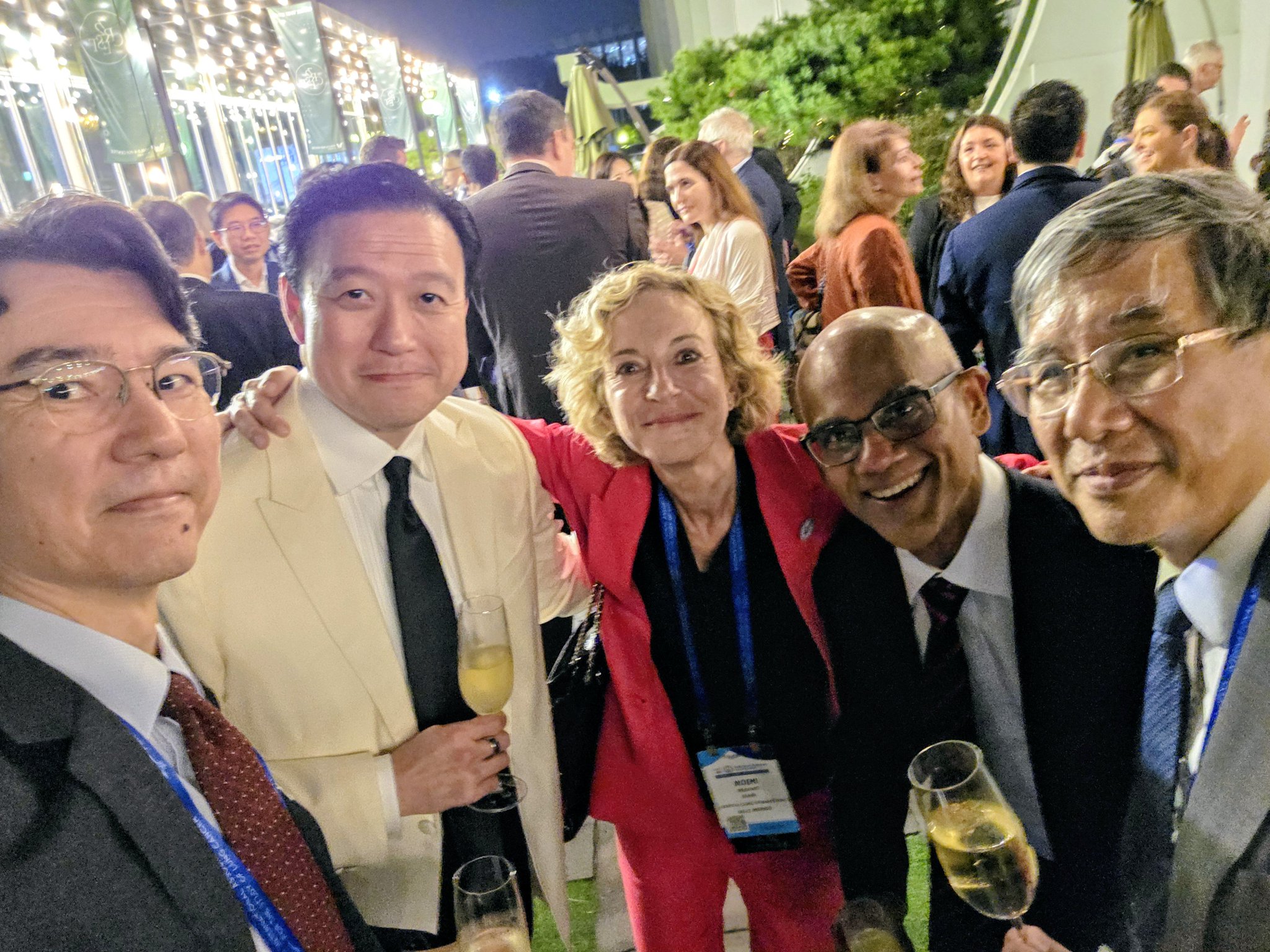 🌟 #WCLC26 Meet🆙
🔥 Prof. James CH. Yang, @NReguart @StephenVLiu @bensolomon1
@IASLC @OncoAl