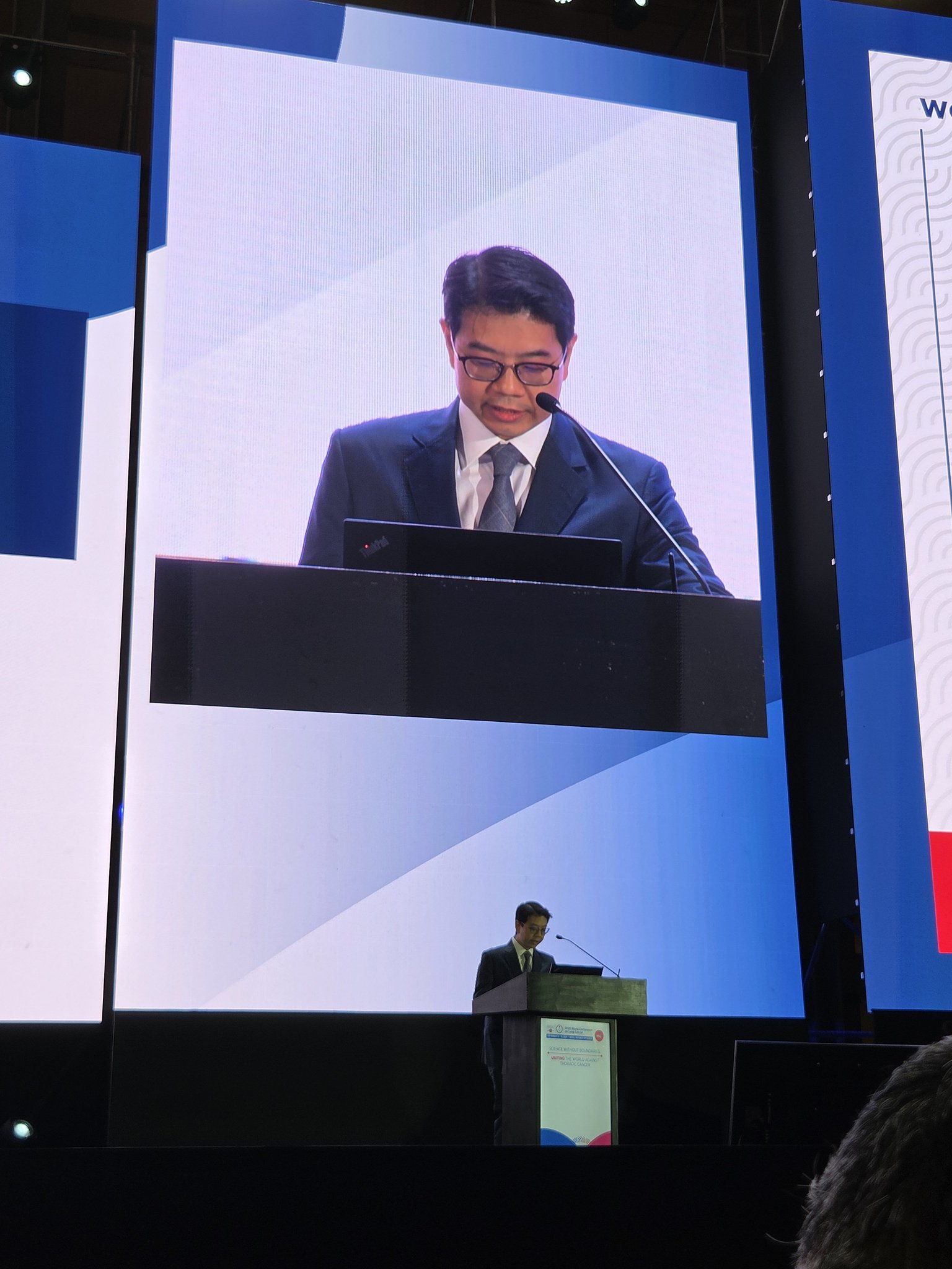 Dr. @danieltanmd presents ph3 REZILIENT3 zipalertinib+chemo vs chemo #WCLC26.
✅️ PFS 14.5m