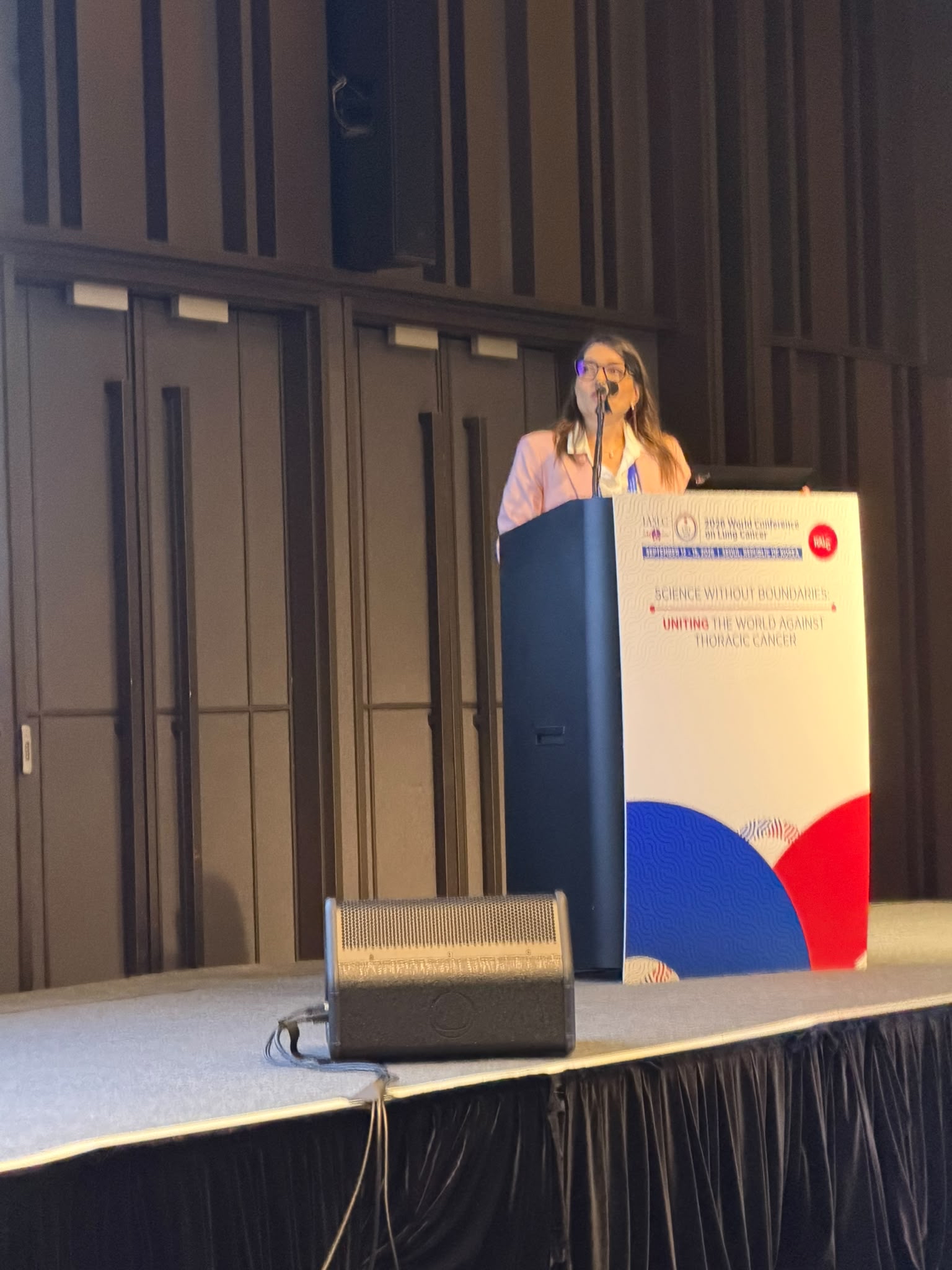 @AVanessaOspinaS miembro del GECP @HospiPtaHierro presenta en #WCLC2026 nuevos resultados
