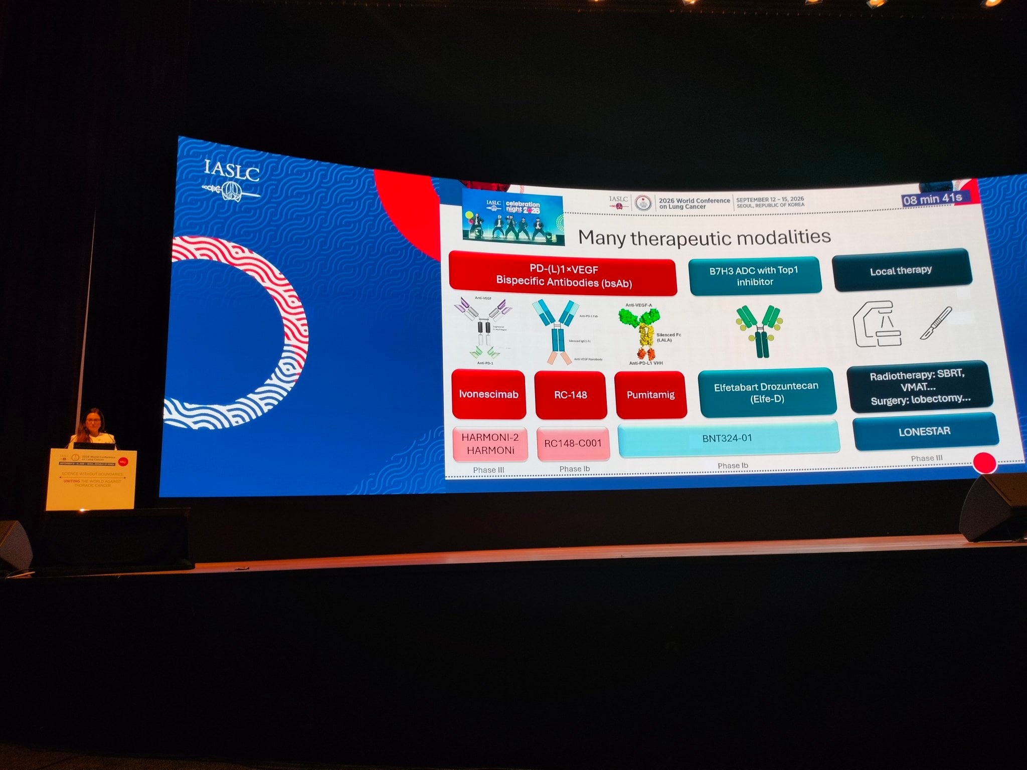 @MarianaBrandao0 giving a very comprehensive discussion of 5 oral abstracts at #WCLC2026.