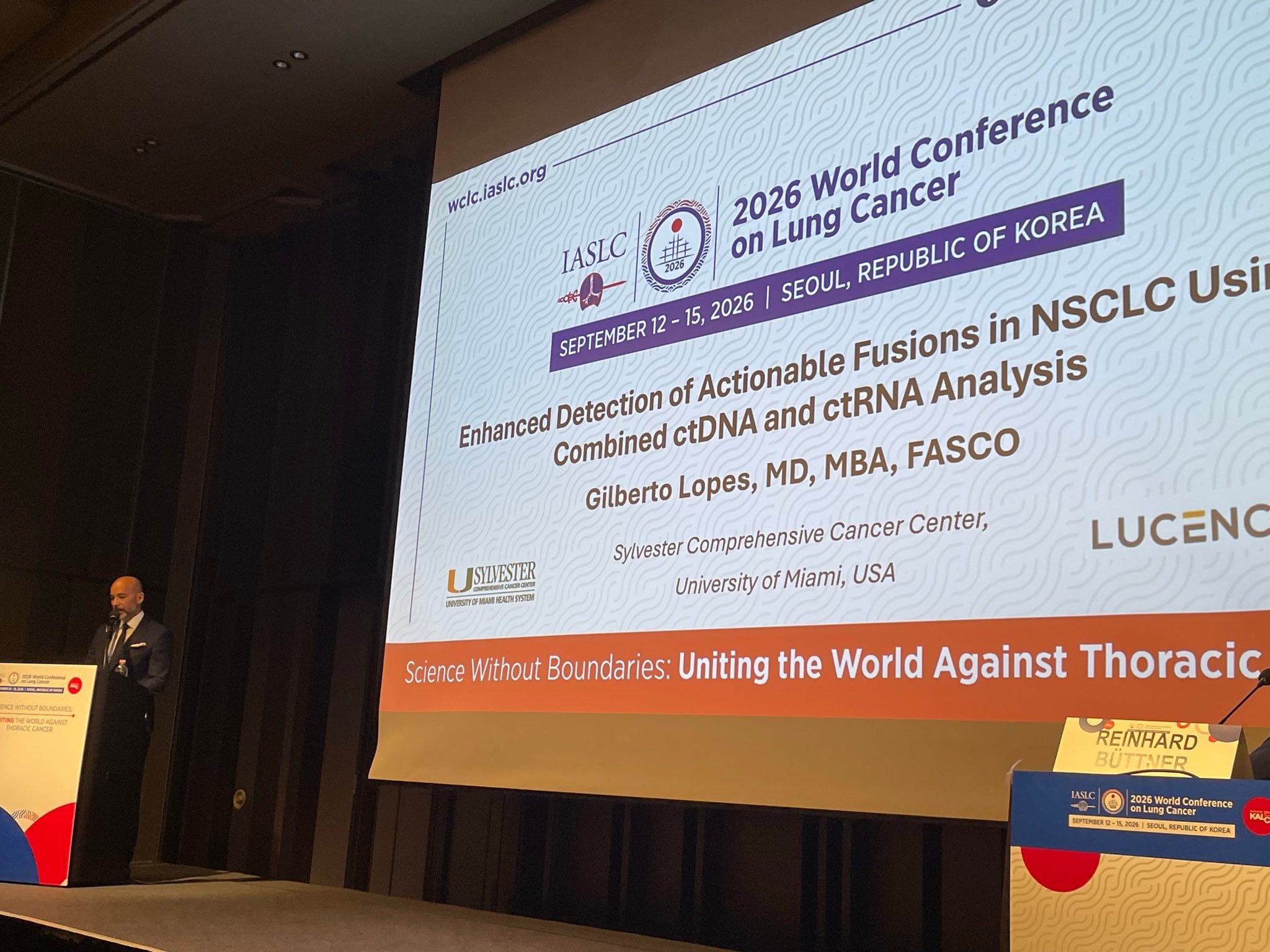 @GlopesMd at #WCLC26 on pairing #ctRNA with #ctDNA in NSCLC.
The RNA layer added 38.7% mo