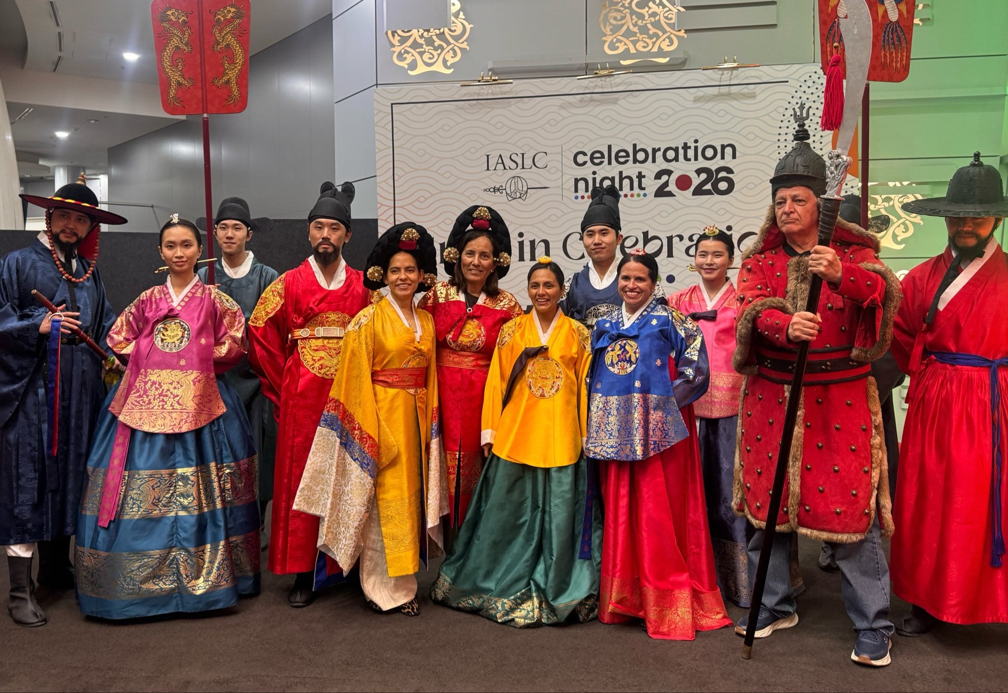 #WCLC26 Multidisciplinary Thoracic Tumor Board in the Joseon Dinasty🇰🇷
Can you pick up